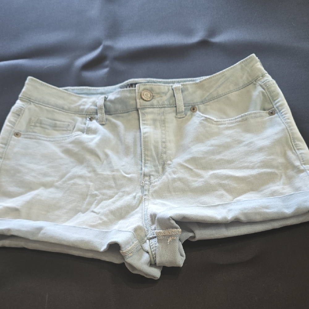 Aeropostale Light Wash Jean Shorts 8